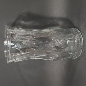 VTG Brody Co Flower Vase Textured Leaves Feathers 8017 C973 Clear Glass